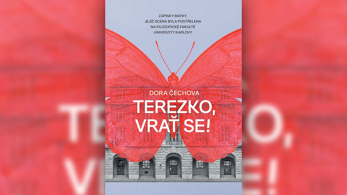 RECENZE: Bolestné a potřebné. Matka přeživší střelby na filozofické fakultě vzpomíná